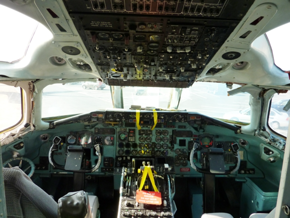 McDonnell Douglas MD-90
